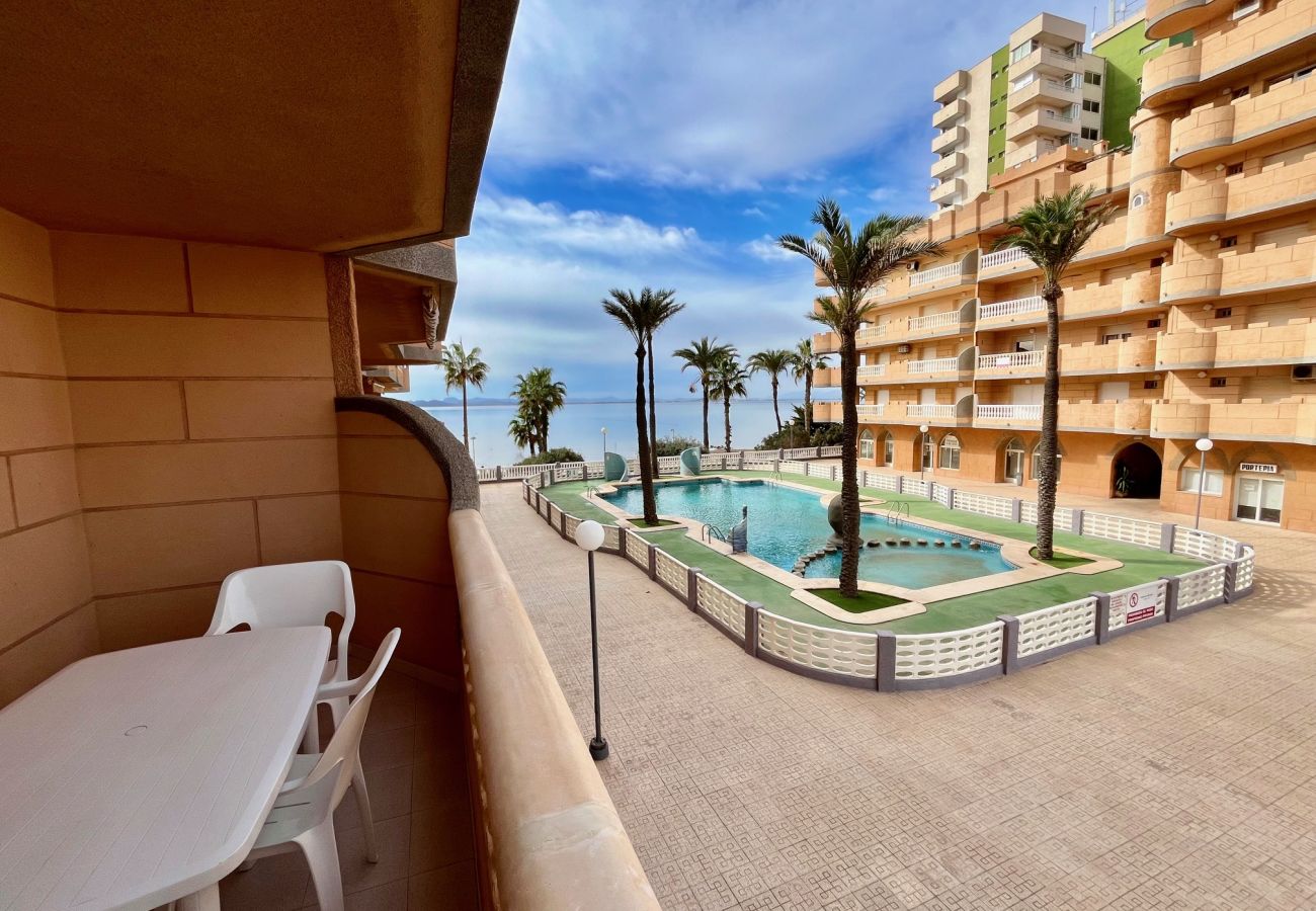 Apartment in La Manga del Mar Menor - CASTILLO F3 - TS - 1B (G)