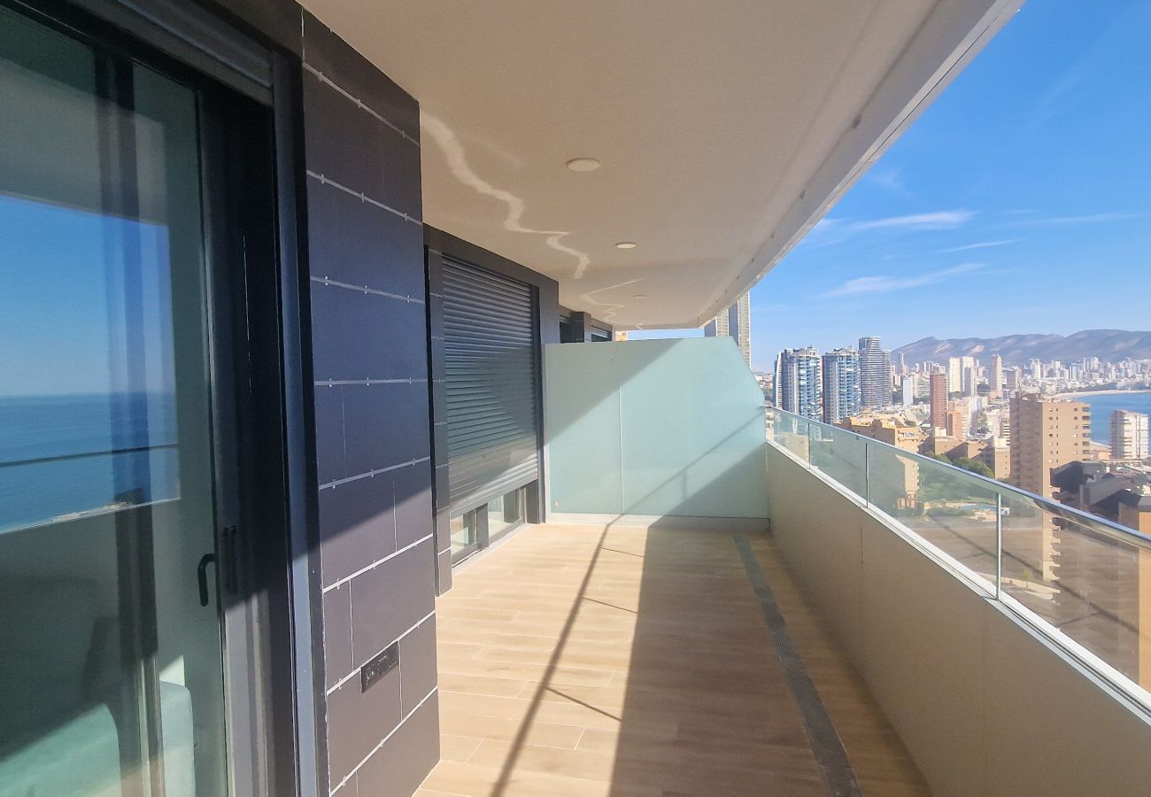 Apartment in Benidorm - BENIDORM BEACH 19-153