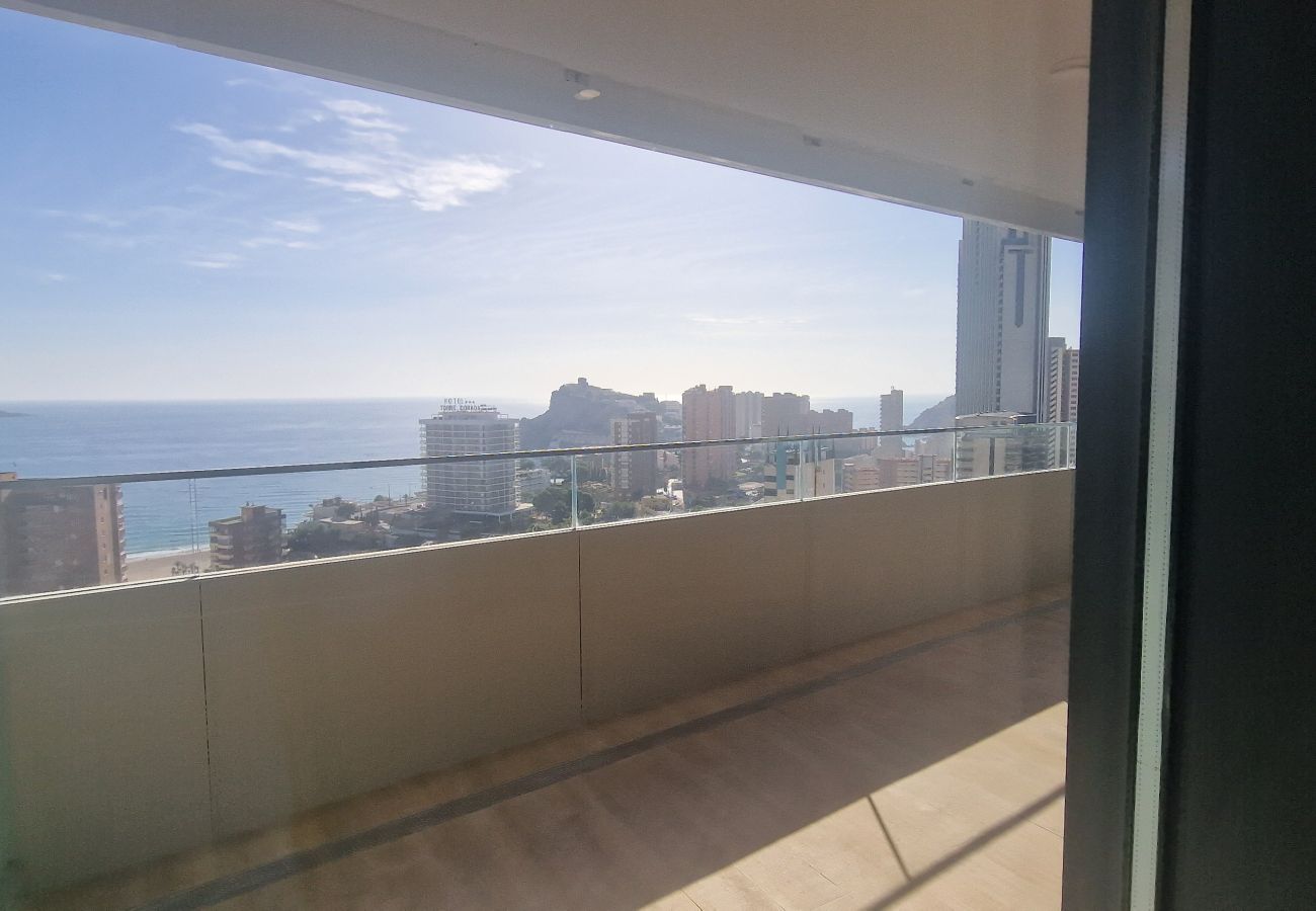 Apartment in Benidorm - BENIDORM BEACH 19-153