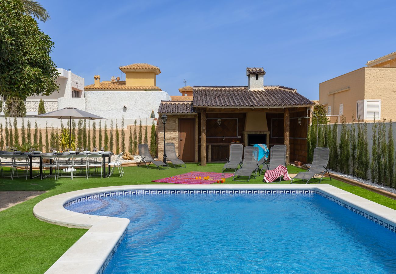 Villa in La Manga del Mar Menor - Seaside Elegance by Fidalsa