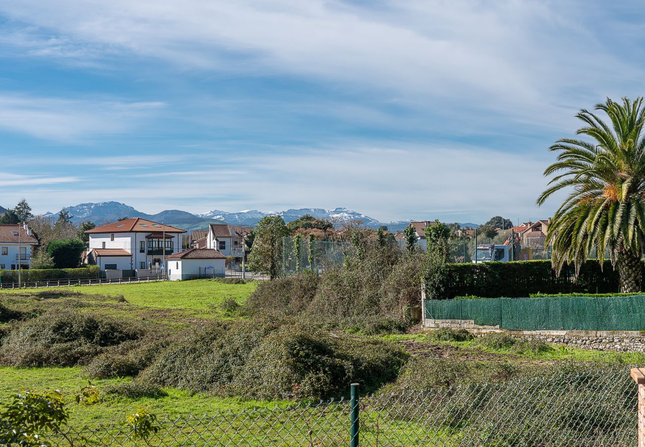 Townhouse in Argoños - Seaside Retreat by Fidalsa