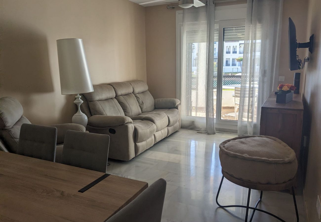 Apartment in Chiclana de la Frontera - R005 Pinomar - Egeo B - Bajo