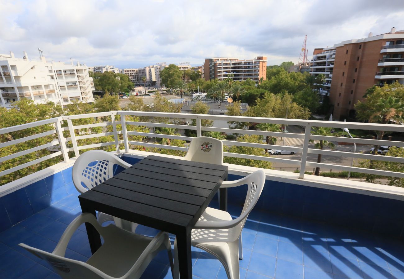 Apartment in Salou - Zahara