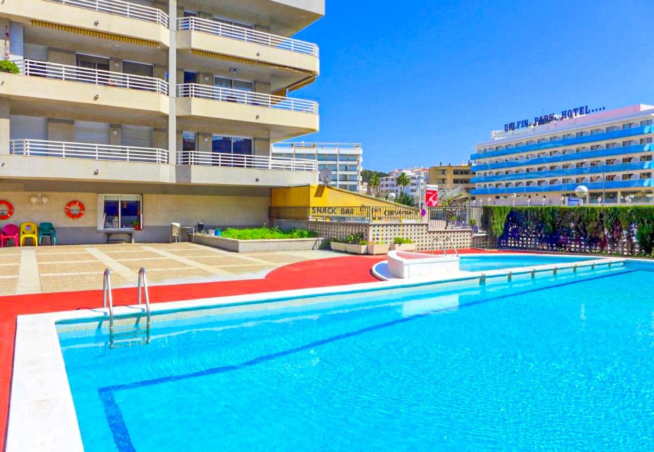 Apartment in Salou - Zahara