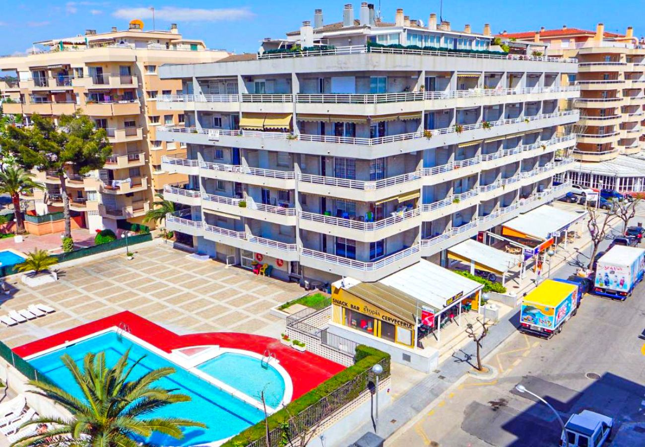 Apartment in Salou - Zahara