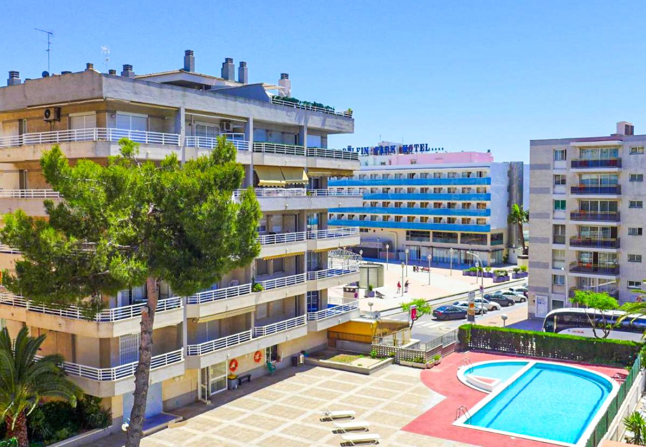 Apartment in Salou - Zahara