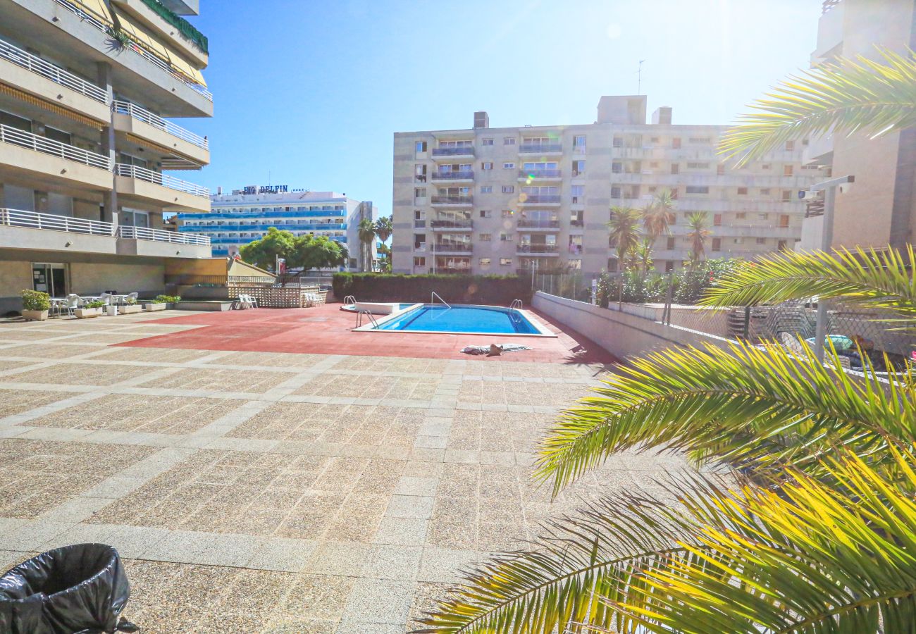 Apartment in Salou - Zahara