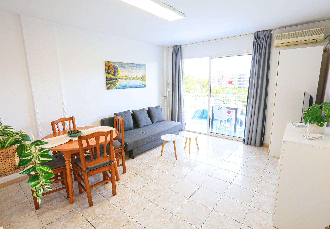 Apartment in Salou - Zahara